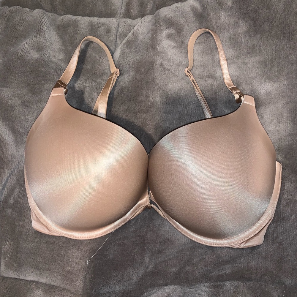 Victoria's Secret Tan Bra